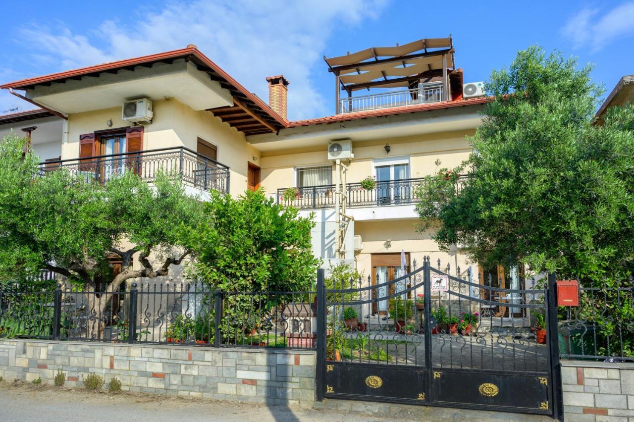 Zeyia Appartement Ierissós Buitenkant foto