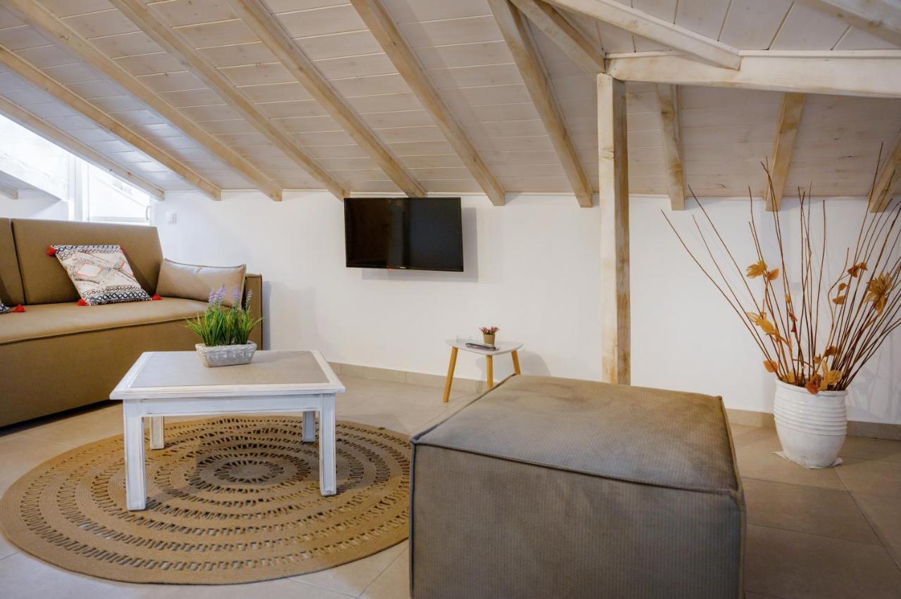 Zeyia Appartement Ierissós Buitenkant foto